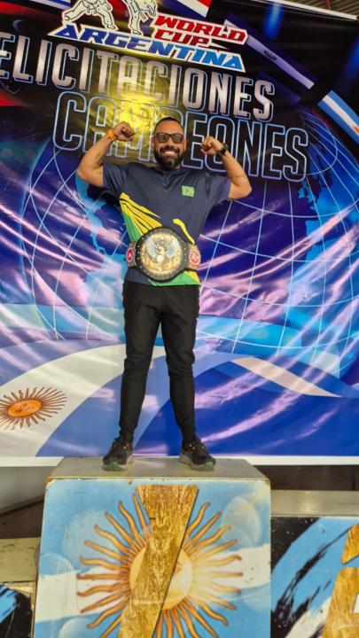 Foto 4 de 5 — Campeão! Boxeador de Araraquara conquista título mundial na Argentina